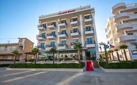 Class Hotel